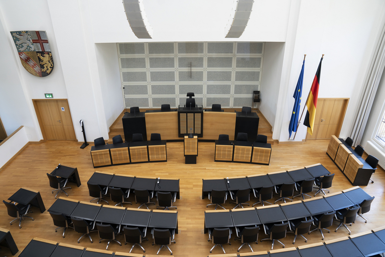 Ansicht des Plenarsaals des Landtag des Saarlandes. Foto: Daniel Roschyy